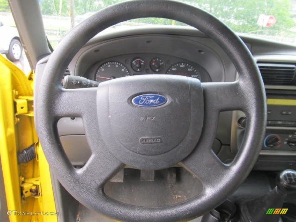 2006 Ford Ranger XLT SuperCab 4x4 Medium Dark Flint Steering Wheel Photo #66535590