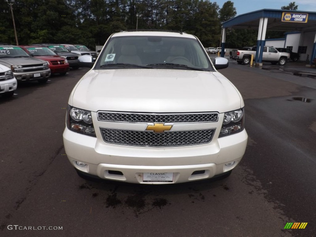 White Diamond Tricoat 2012 Chevrolet Suburban LTZ Exterior Photo #66535668