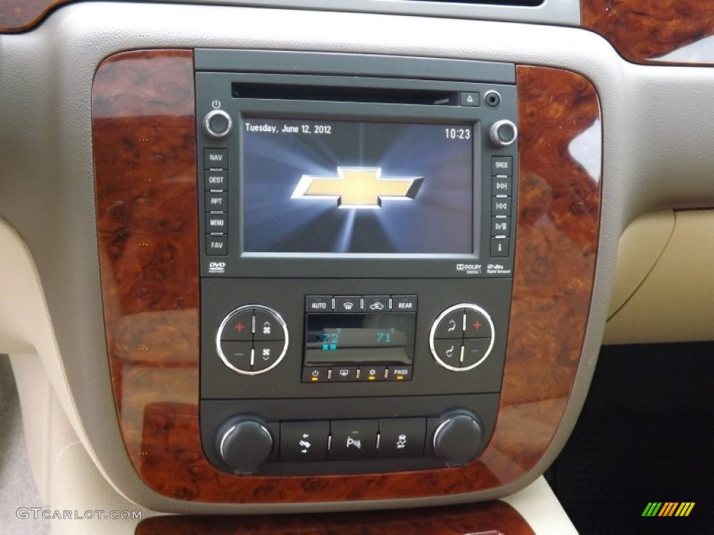 2012 Chevrolet Suburban LTZ Controls Photo #66535677
