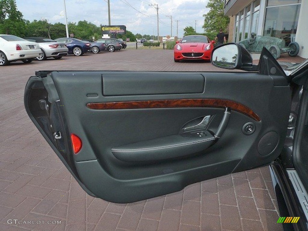 2012 Maserati GranTurismo S Automatic Nero Door Panel Photo #66536571