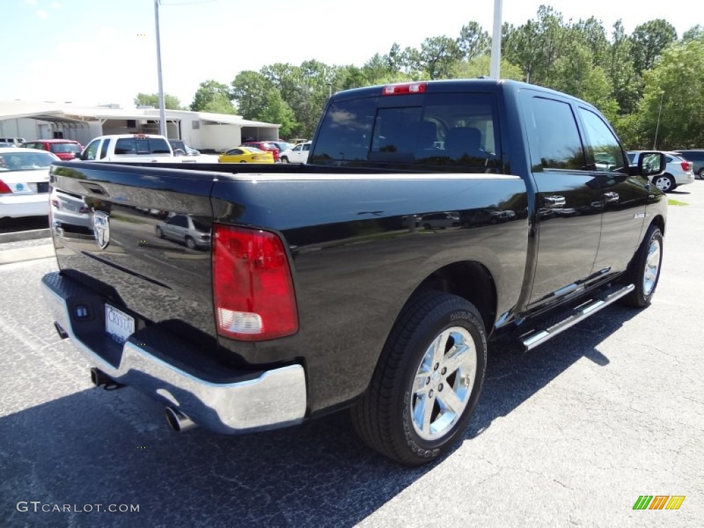 2010 Ram 1500 Big Horn Crew Cab - Brilliant Black Crystal Pearl / Dark Slate/Medium Graystone photo #8