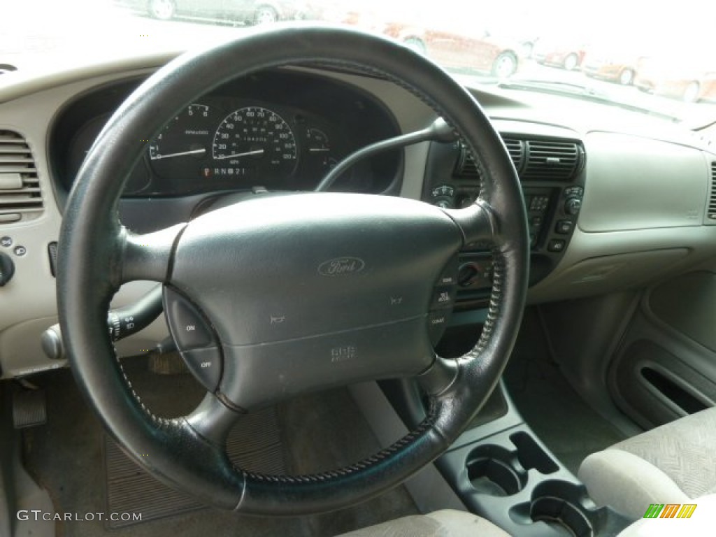 2000 Ford Explorer Sport 4x4 Medium Graphite Steering Wheel Photo #66542334