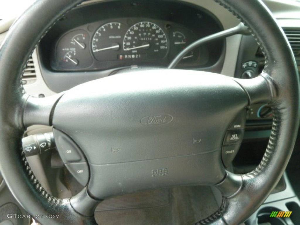 2000 Ford Explorer Sport 4x4 Medium Graphite Steering Wheel Photo #66542349