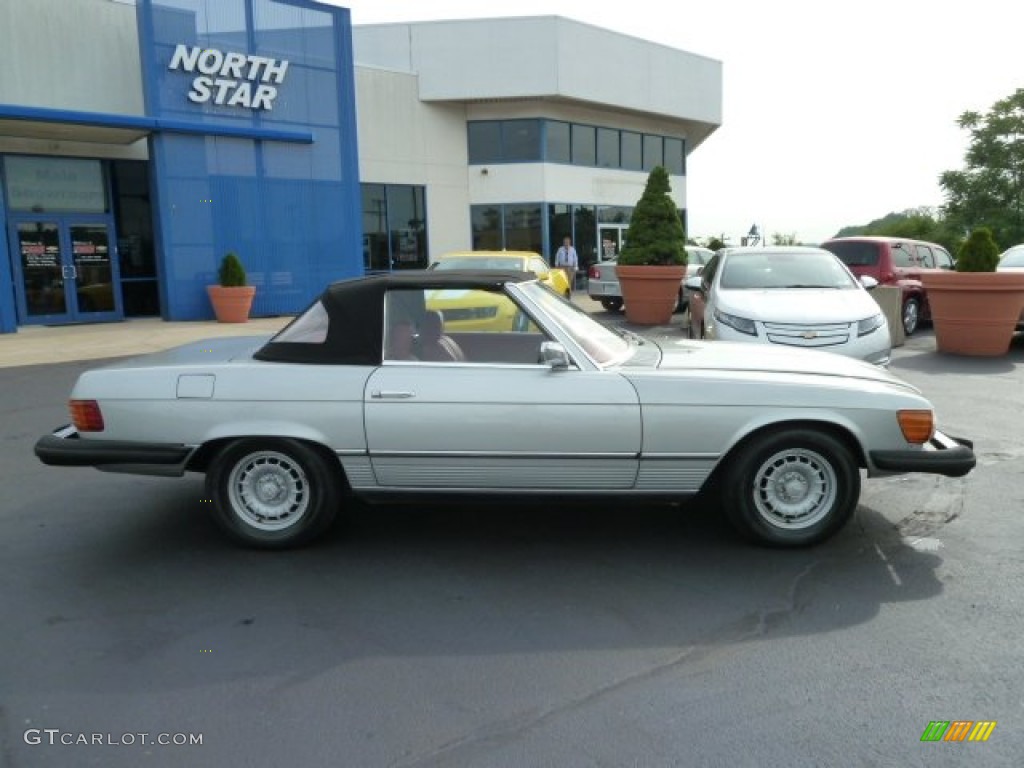 Astral Silver Metallic 1975 Mercedes-Benz SL Class 450 SL Roadster Exterior Photo #66542376