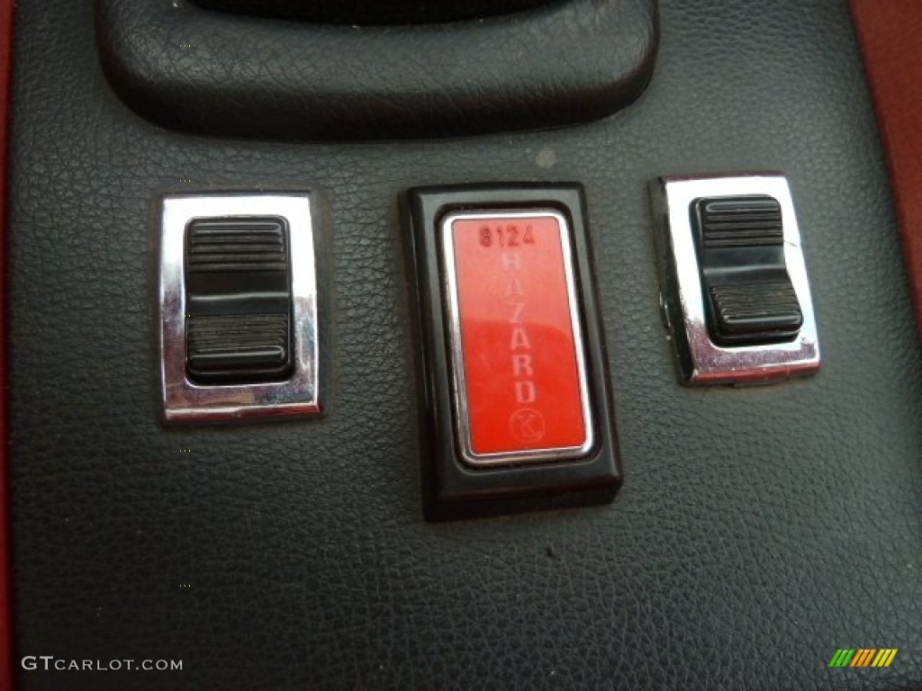 1975 Mercedes-Benz SL Class 450 SL Roadster Controls Photo #66542472