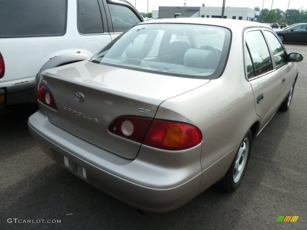2001 Corolla CE - Sandrift Beige Metallic / Pebble Beige photo #2