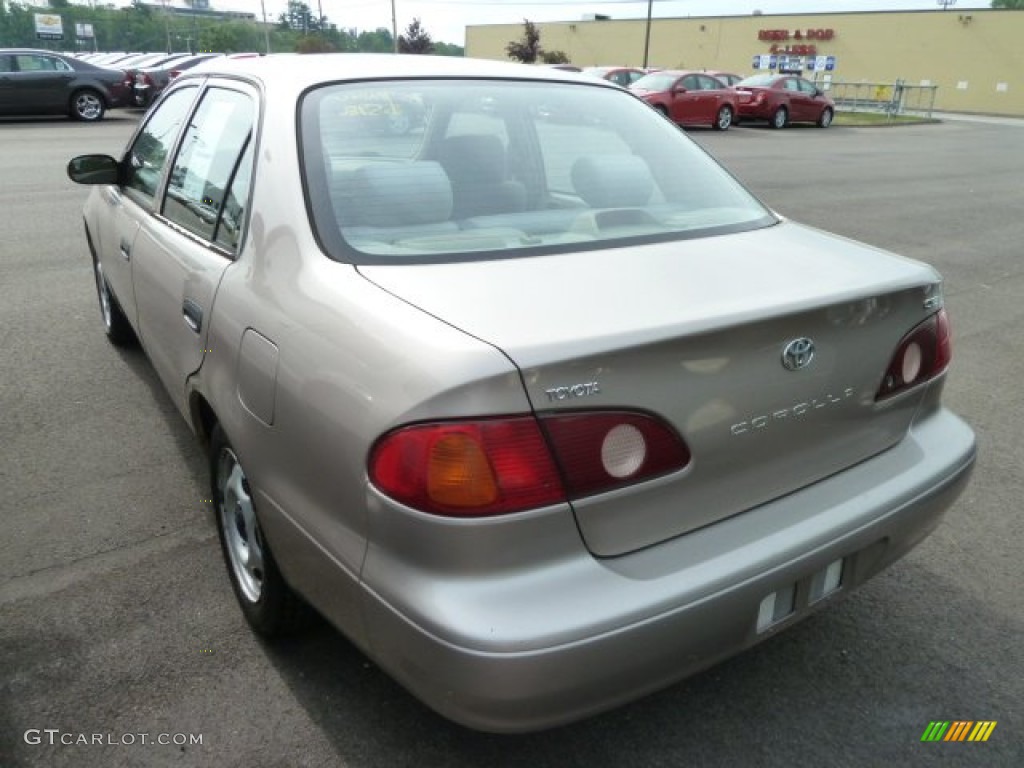 2001 Corolla CE - Sandrift Beige Metallic / Pebble Beige photo #3