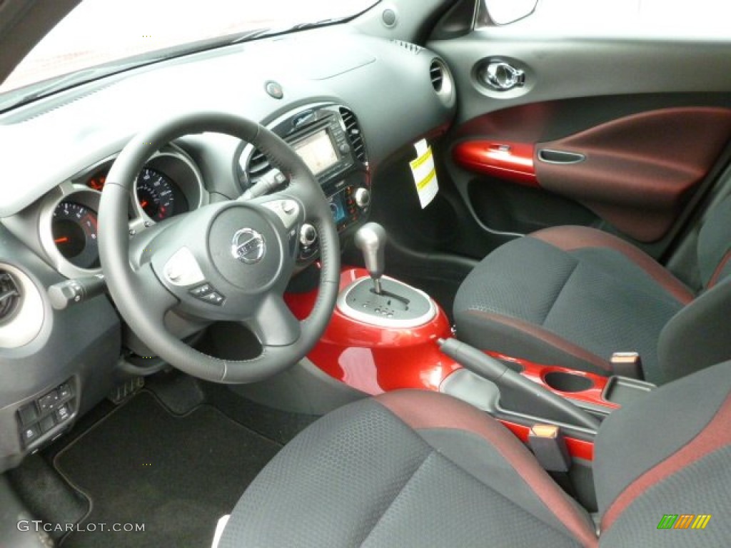 Black/Red/Red Trim Interior 2012 Nissan Juke SV AWD Photo #66542763