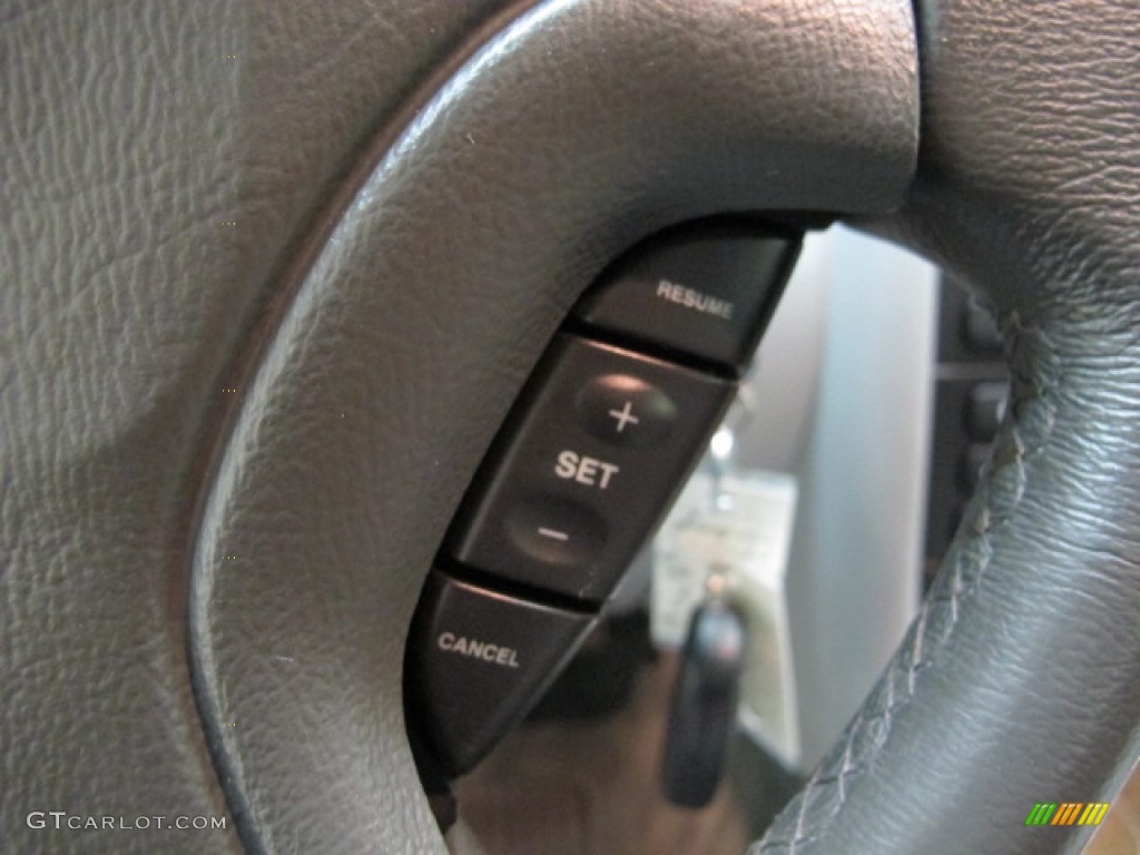 2002 Jaguar X-Type 3.0 Controls Photo #66551710