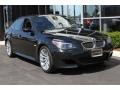 Black Sapphire Metallic - M5 Sedan Photo No. 6