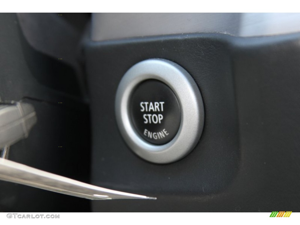 2007 BMW M5 Sedan Controls Photo #66553204