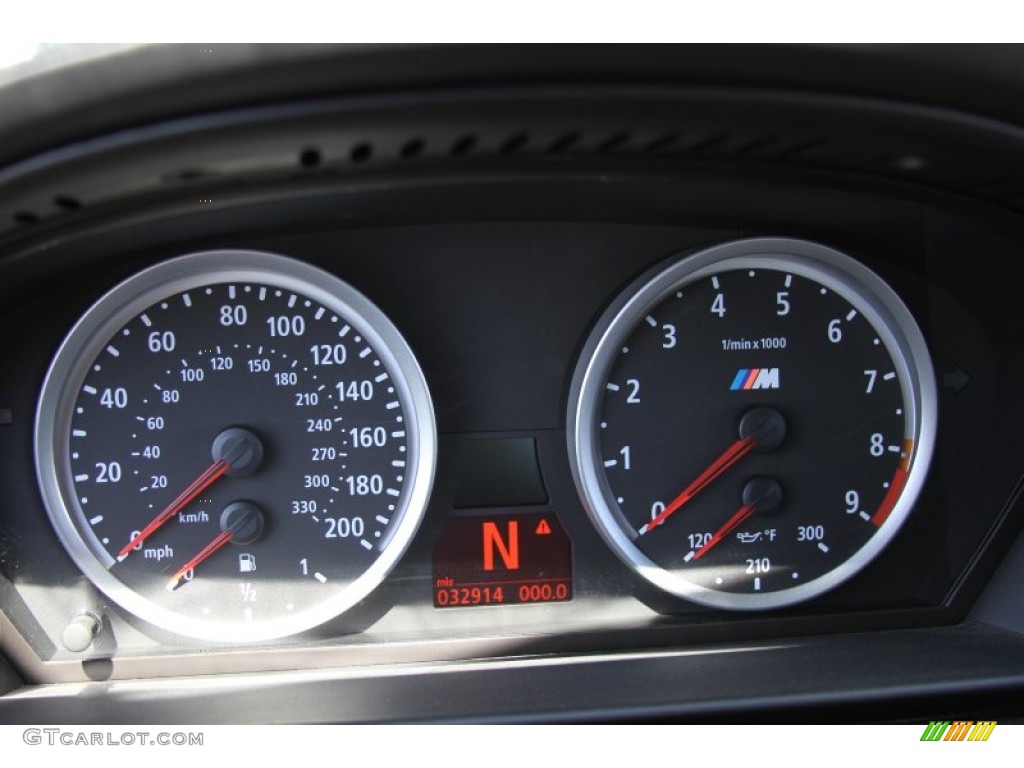 2007 BMW M5 Sedan Gauges Photo #66553216