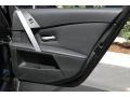 Black Sapphire Metallic - M5 Sedan Photo No. 35