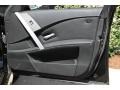 Black Sapphire Metallic - M5 Sedan Photo No. 41