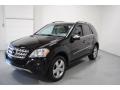 Obsidian Black Metallic - ML 350 4Matic Photo No. 40