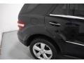 Obsidian Black Metallic - ML 350 4Matic Photo No. 62