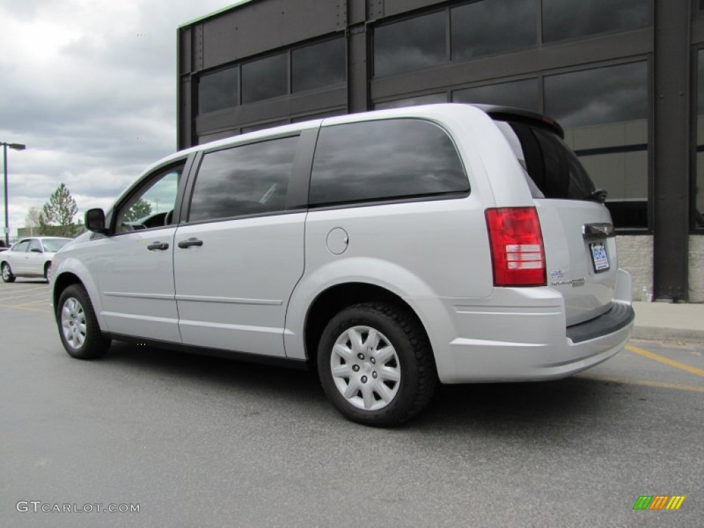 Bright Silver Metallic 2008 Chrysler Town & Country LX Exterior Photo #66563058