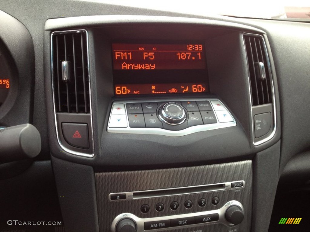 2009 Nissan Maxima 3.5 SV Sport Controls Photo #66563158