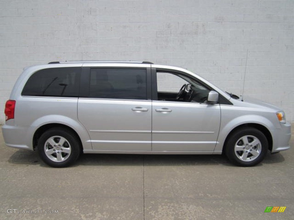 2011 Grand Caravan Crew - Bright Silver Metallic / Black/Light Graystone photo #29