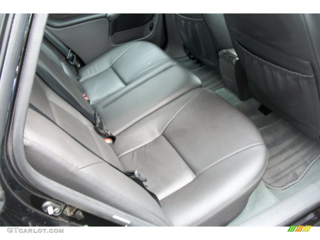 Charcoal Gray Interior 2002 Saab 9-3 SE Sedan Photo #66566007