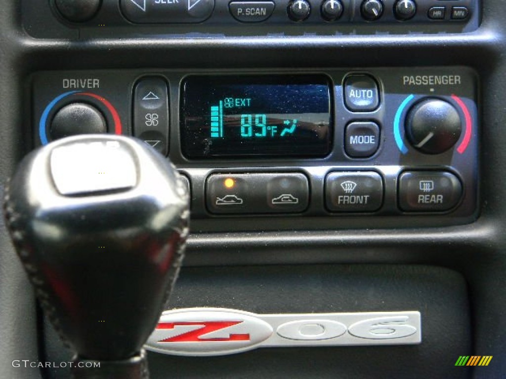 2004 Chevrolet Corvette Z06 Controls Photo #66567306