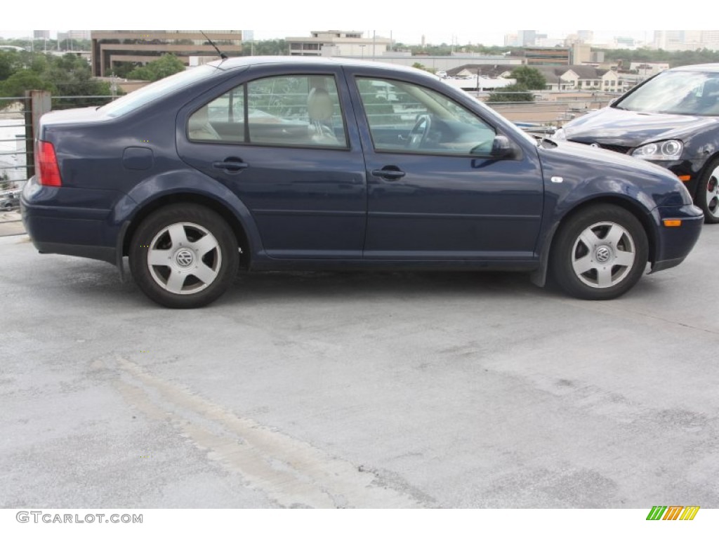 2002 Jetta GLS TDI Sedan - Blue Lagoon Metallic / Beige photo #6