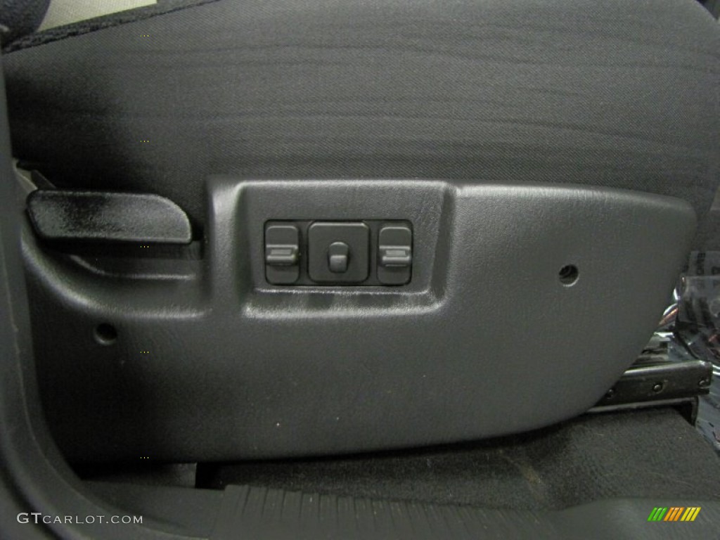 2004 Grand Cherokee Columbia Edition 4x4 - Graphite Metallic / Dark Slate Gray photo #14