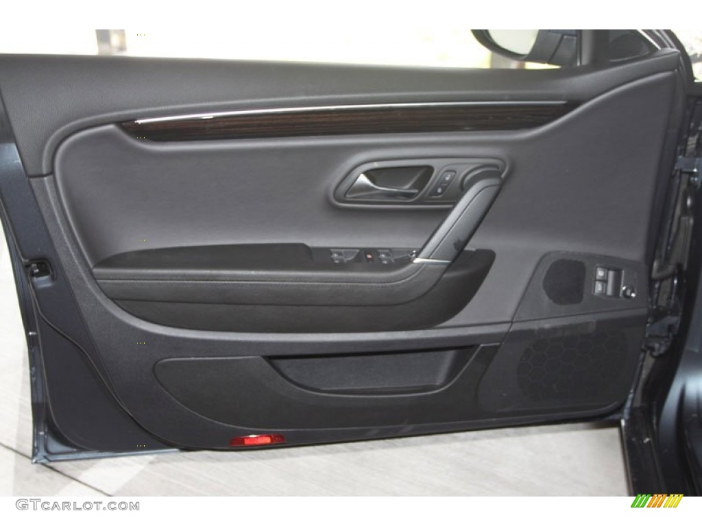 2013 Volkswagen CC V6 Lux Black Door Panel Photo #66568890