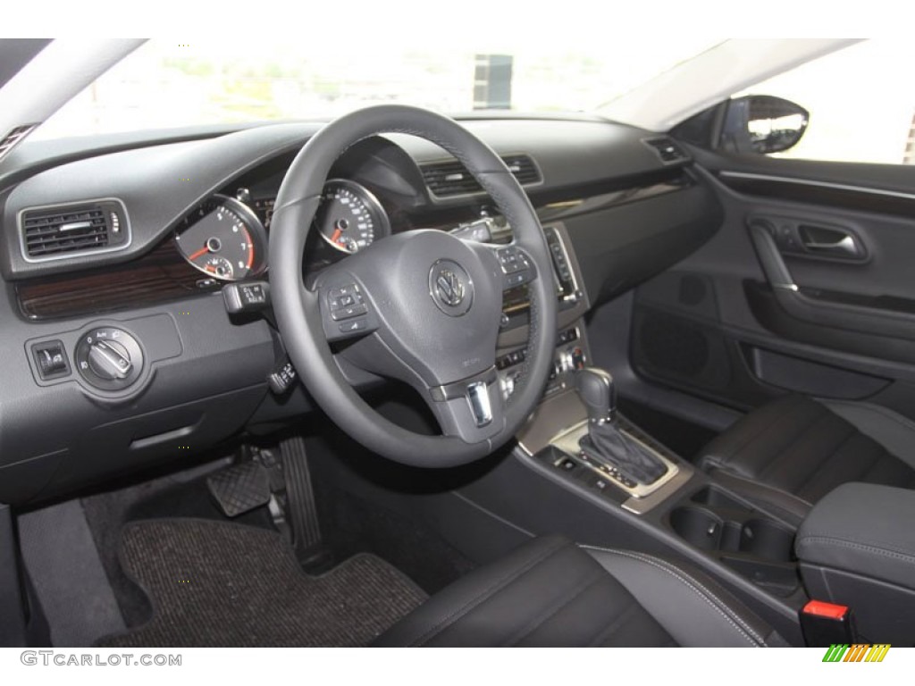Black Interior 2013 Volkswagen CC V6 Lux Photo #66568899