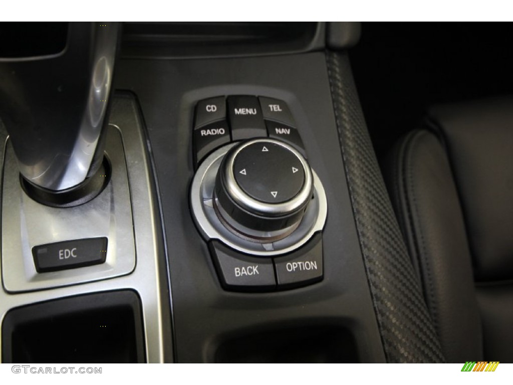 2011 BMW X6 M M xDrive Controls Photo #66571830
