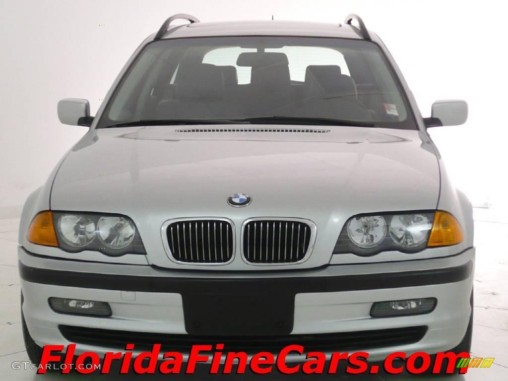 2001 3 Series 325i Wagon - Titanium Silver Metallic / Grey photo #5