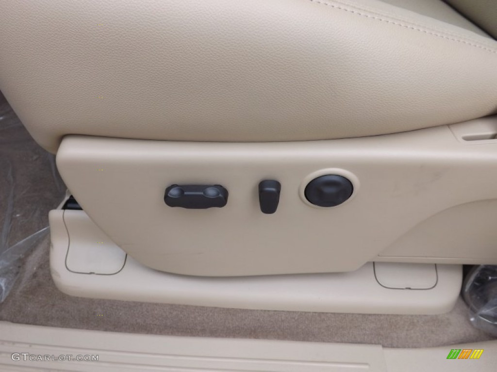 2012 GMC Sierra 1500 SLT Crew Cab 4x4 Front Seat Photo #66578121
