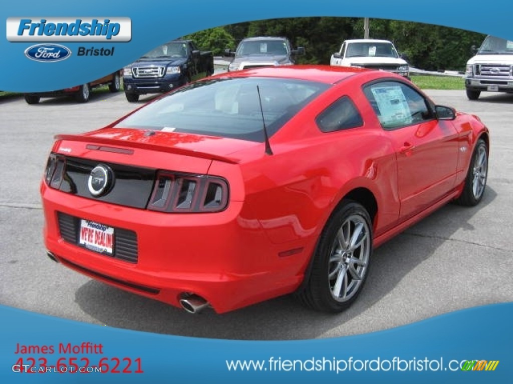 2013 Mustang GT Coupe - Race Red / Charcoal Black photo #6