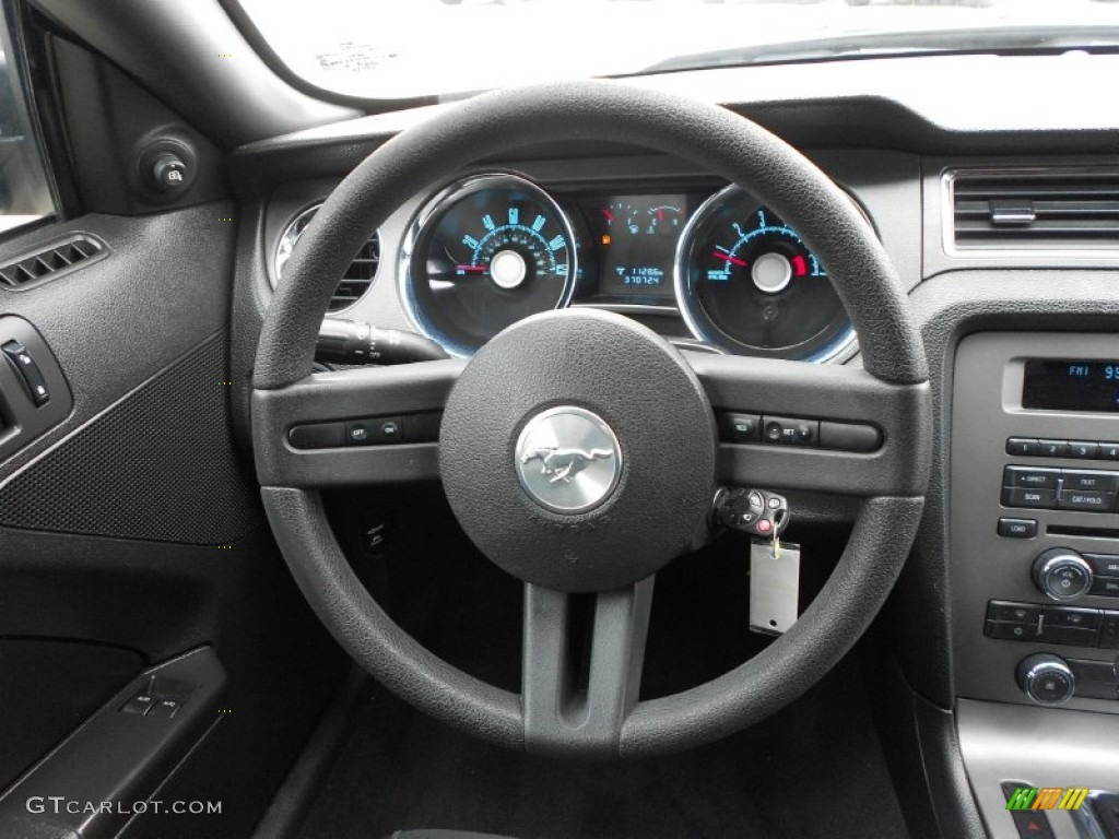 2010 Ford Mustang V6 Coupe Charcoal Black Steering Wheel Photo #66579755