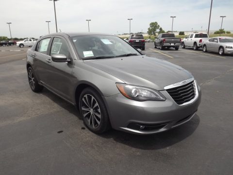 2012 Chrysler 200 S Sedan Data, Info and Specs