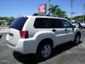 Dover White Pearl - Endeavor LS AWD Photo No. 16