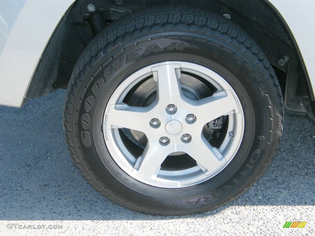 2007 Grand Cherokee Limited - Bright Silver Metallic / Dark Khaki/Light Graystone photo #11