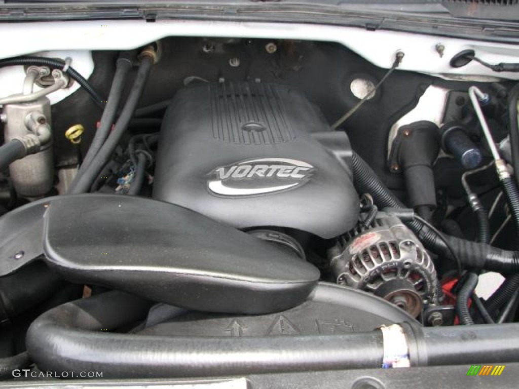 2003 Chevrolet Silverado 2500HD Regular Cab Chassis Utility 6.0 Liter OHV 16-Valve Vortec V8 Engine Photo #66585413