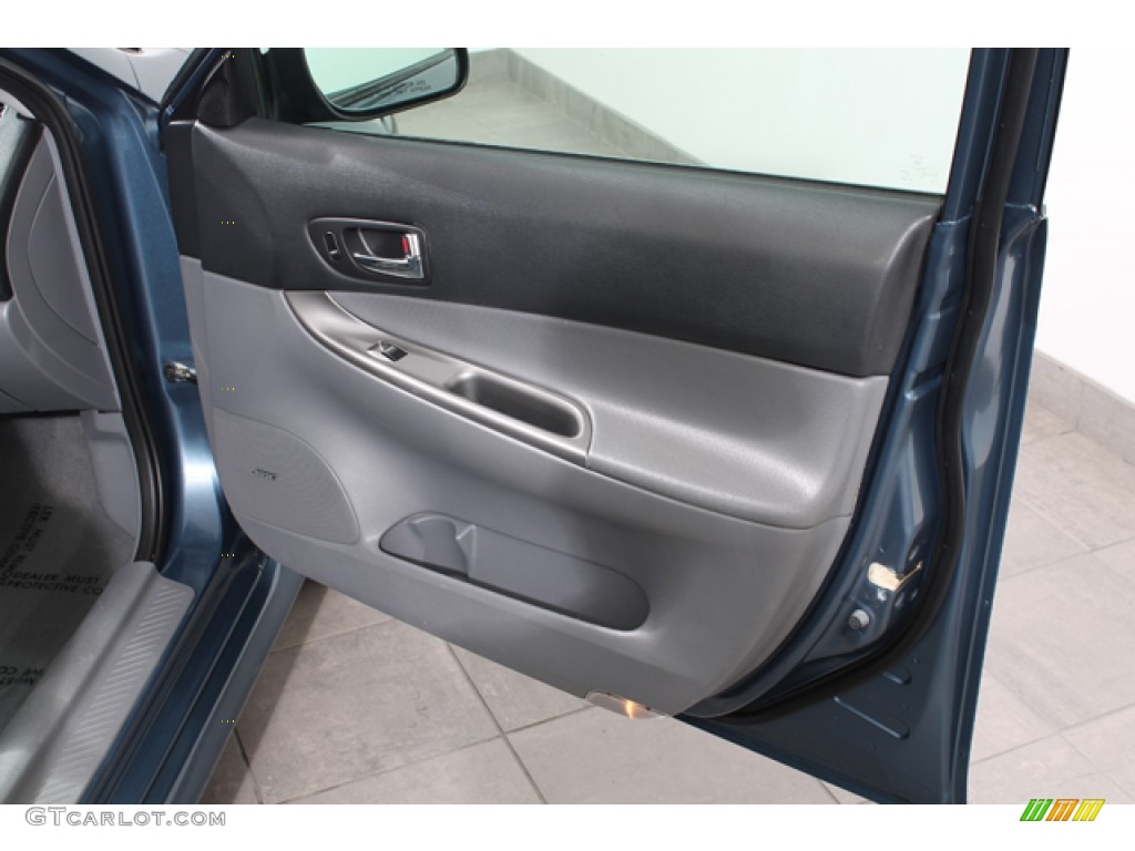 2004 Mazda MAZDA6 s Sport Wagon Gray Door Panel Photo #66585542