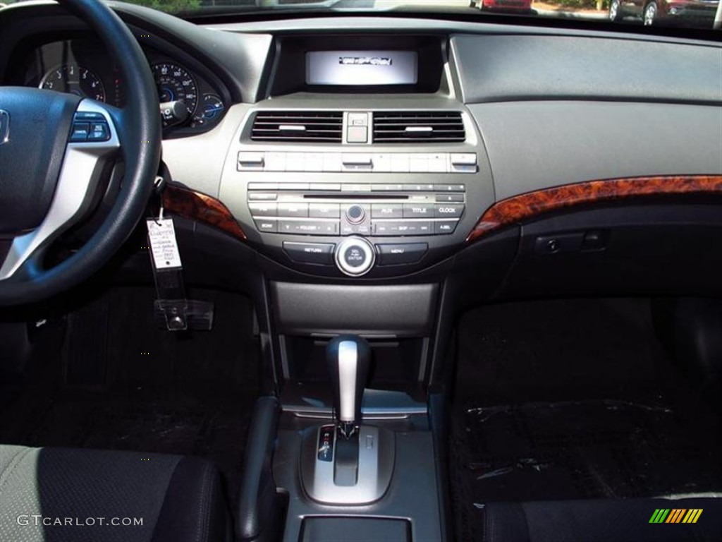 2012 Honda Accord Crosstour EX Controls Photo #66587949