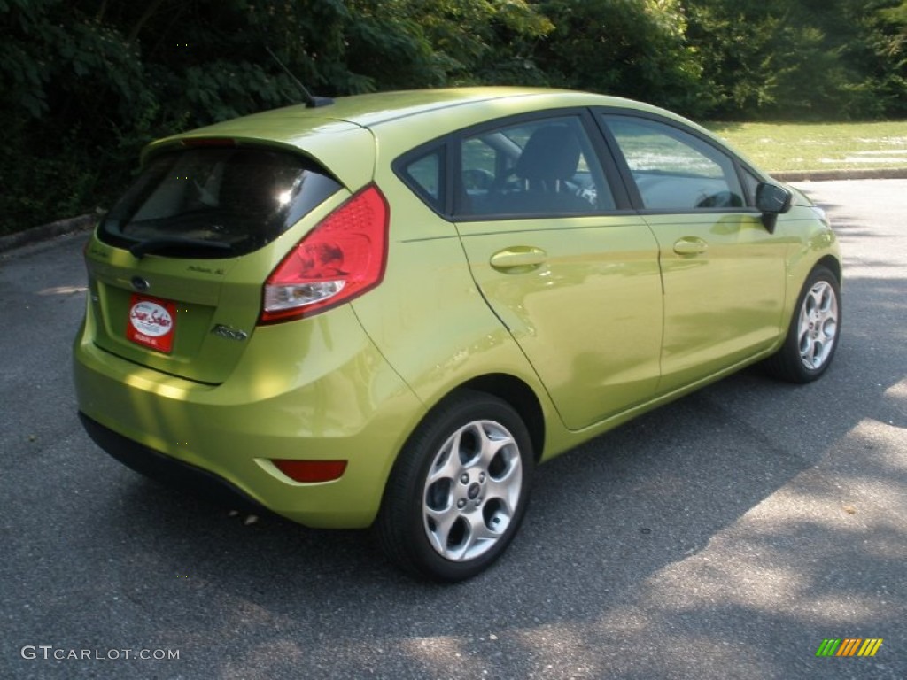 2011 Fiesta SES Hatchback - Lime Squeeze Metallic / Charcoal Black/Blue Cloth photo #7