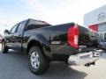 Super Black - Frontier SV Crew Cab Photo No. 3