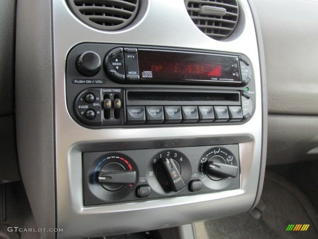 2004 Chrysler Sebring Limited Coupe Controls Photo #66589743