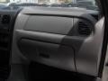 2001 Light Silver Kia Rio Sedan  photo #40