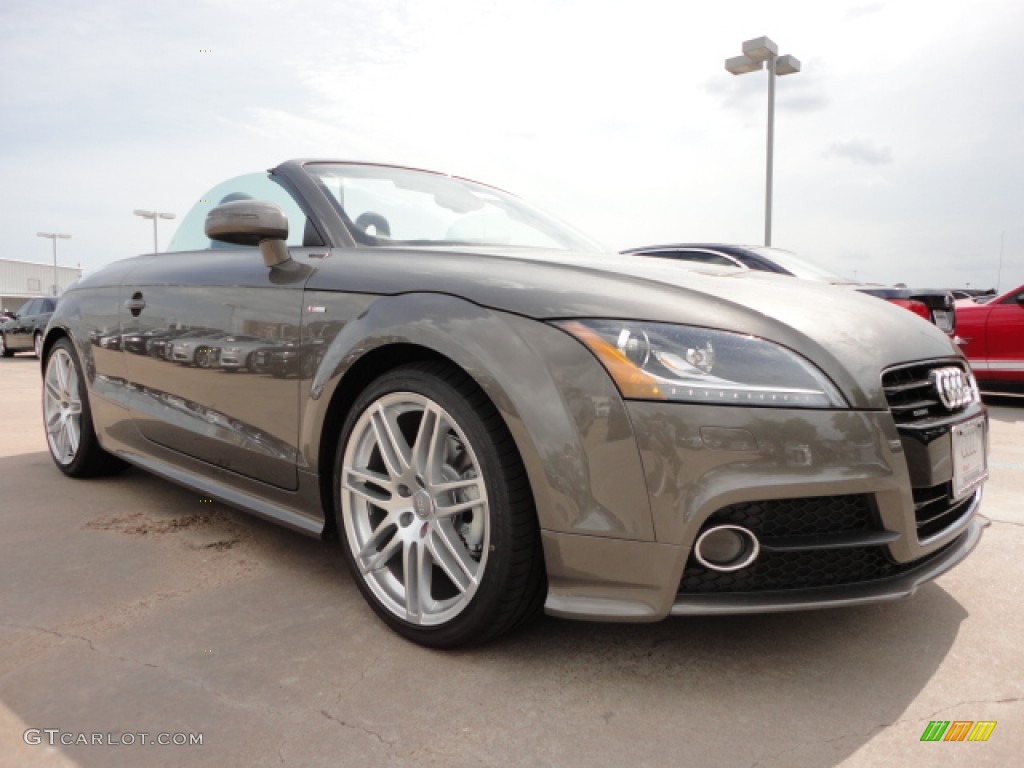 Dakota Grey Metallic 2012 Audi TT 2.0T quattro Roadster Exterior Photo #66593707