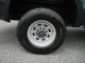 2001 Ford F250 Super Duty XL Regular Cab 4x4 Wheel and Tire Photo