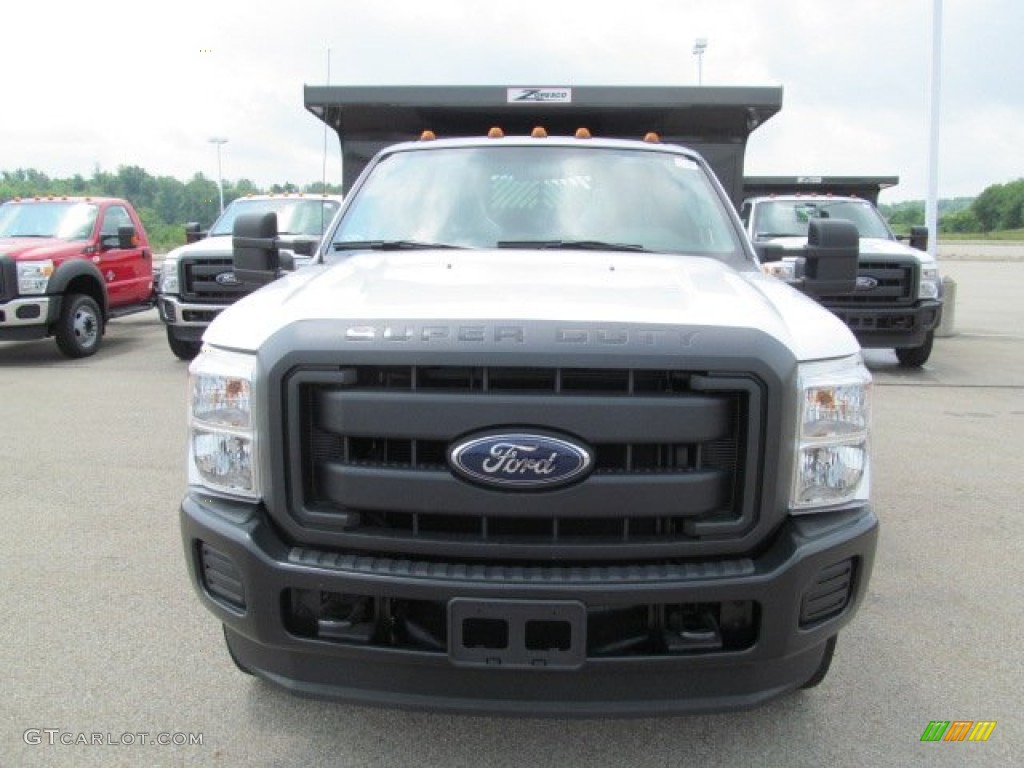 2012 F350 Super Duty XL Regular Cab 4x4 Dump Truck - Oxford White / Steel photo #5
