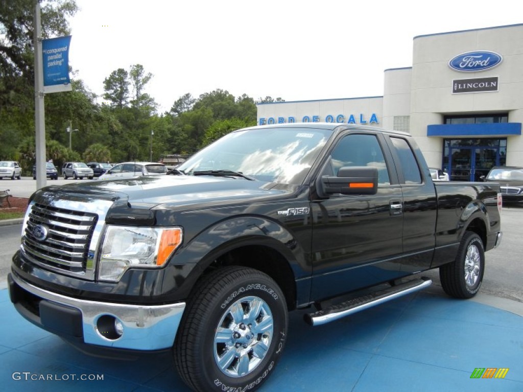 2012 F150 XLT SuperCab - Tuxedo Black Metallic / Steel Gray photo #1