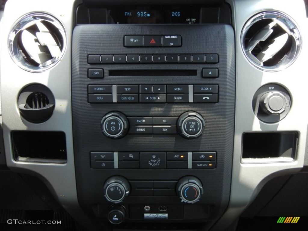 2012 Ford F150 XLT SuperCab Controls Photo #66609912