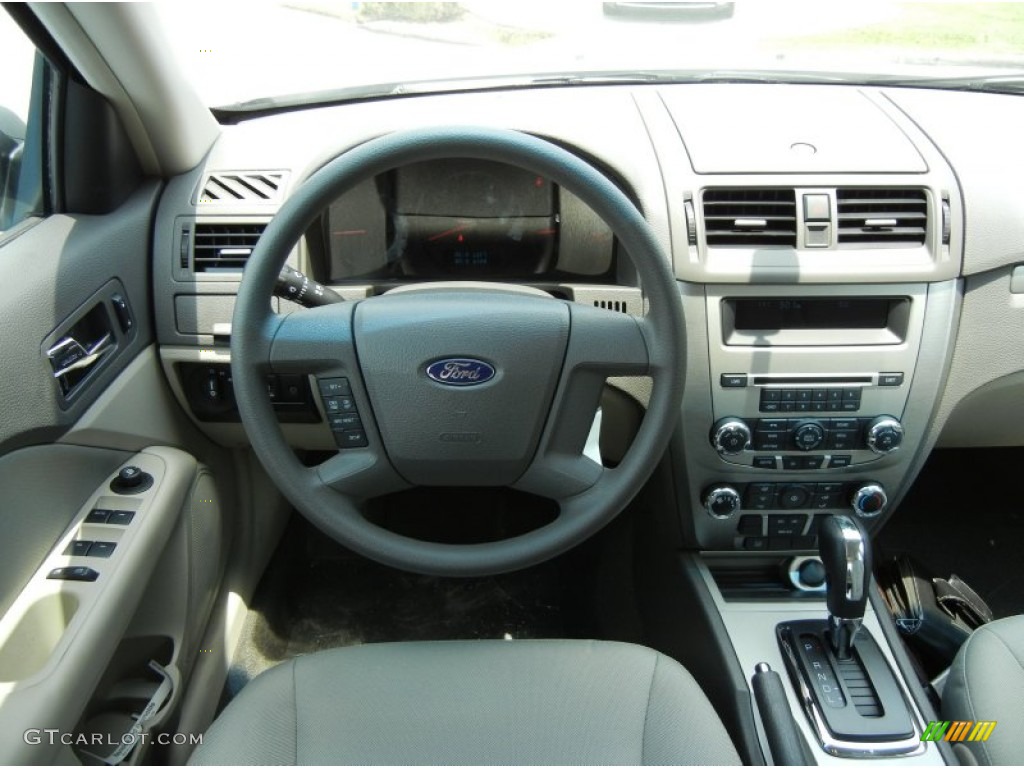 2012 Ford Fusion S Dashboard Photos